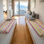 Of I Free Parking Apartment
